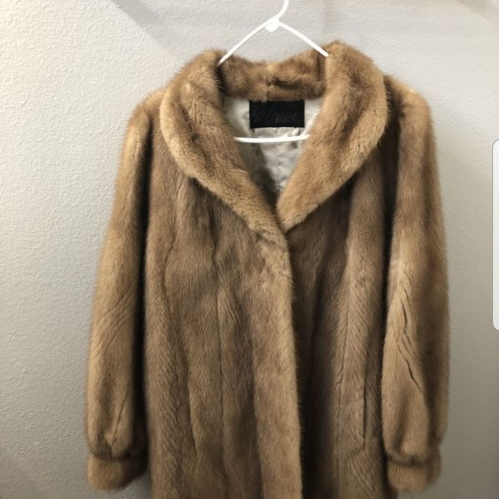 Vinci mink coat